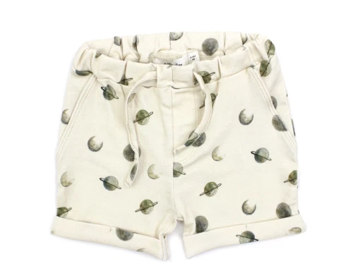 Lil Atelier turtledove shorts planeter